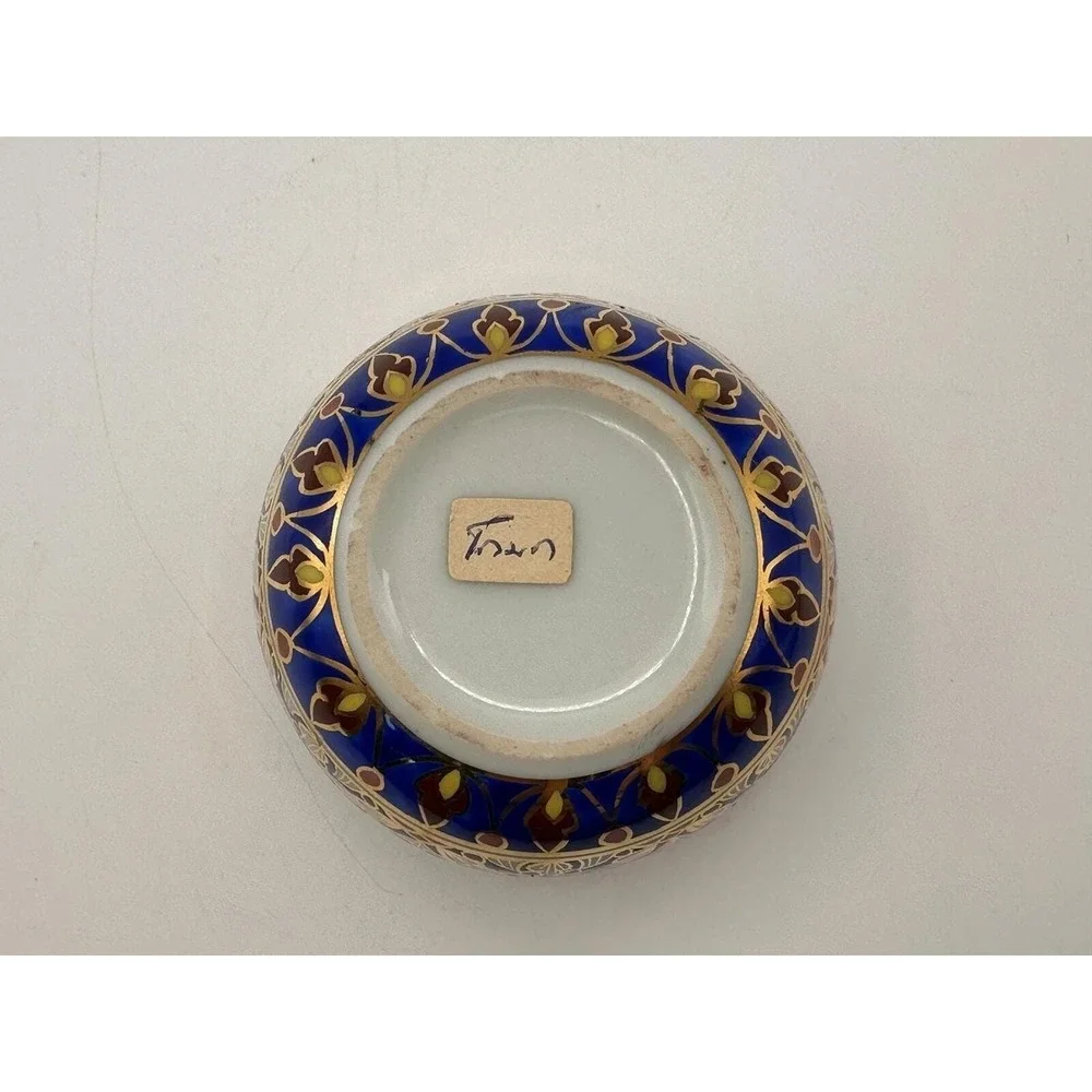 Thai Benjarong Porcelain Covered Jar — Hand‑Painted Gilded Lidded Jar